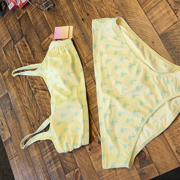 Stoney Clover Lane X Target Yellow Plus Palm Bikini Set - Picture 3 of 8